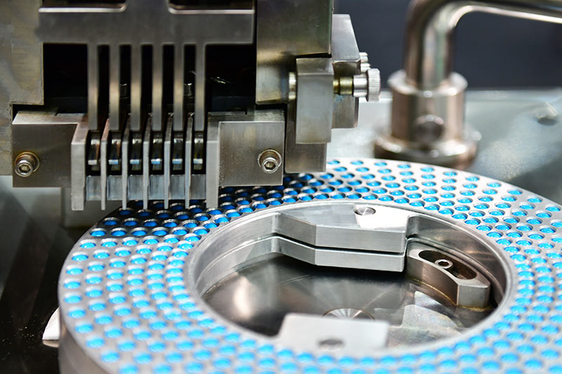 pharmaceutical equipment making blue coated tablets